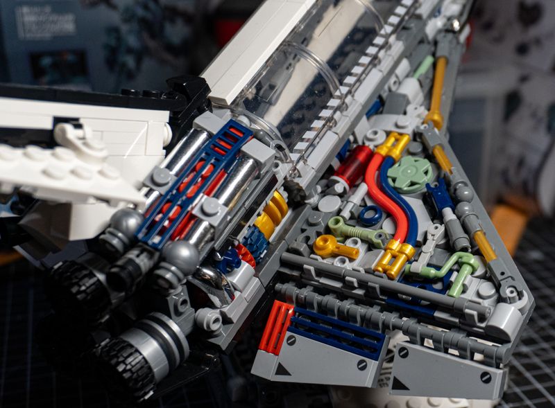 The elaborate disassembled wing section.